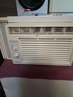 Comfort Aire 5,000 btu air conditioner