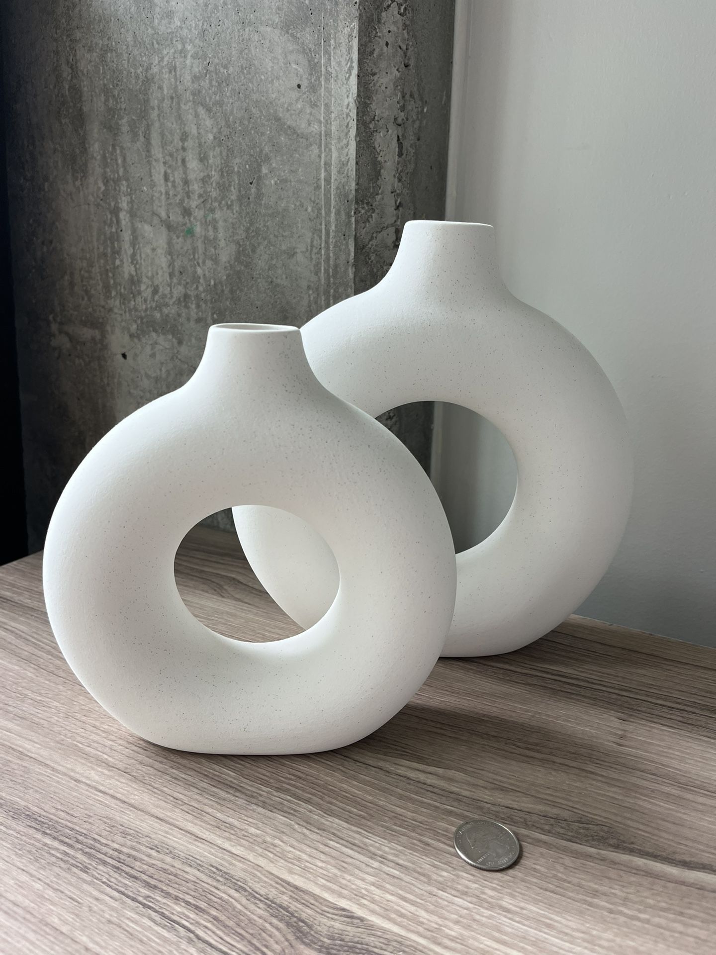 Donut Shaped Ceramic Flower Vases 2pcs