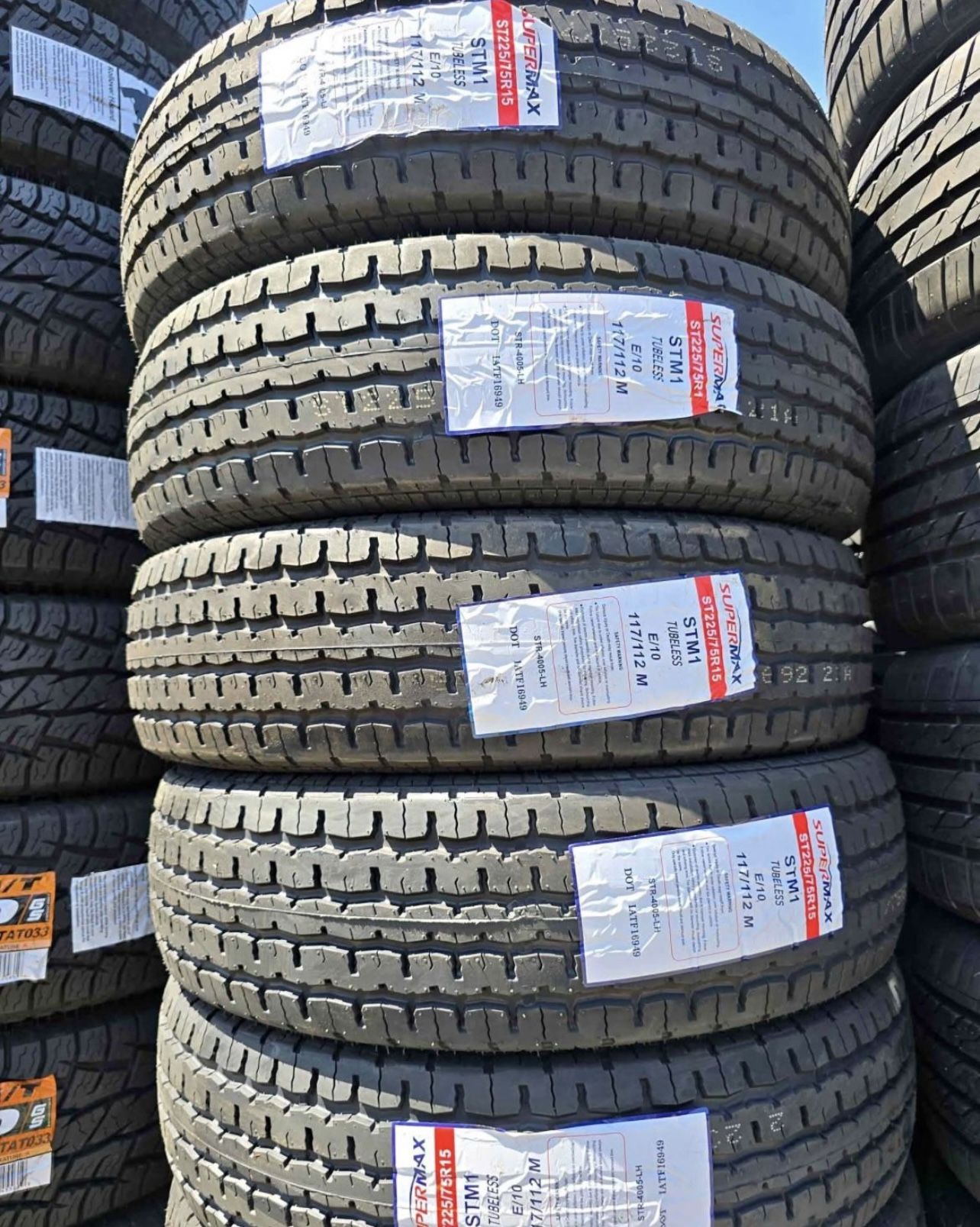225/75/15 vendo un set de llantas nuevas con 50,000 millas de garantía ✅🤩I am selling a set of new tires with a 50,000 mile warranty ✅