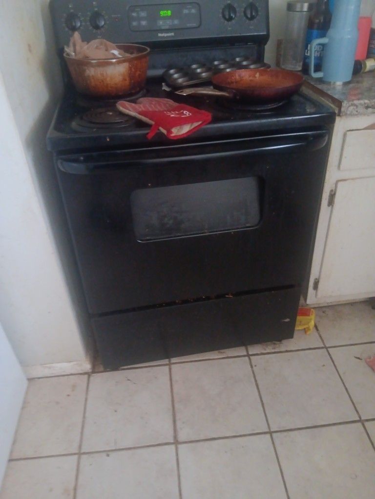 Electric  Stove