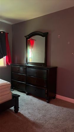 Dresser with mirror