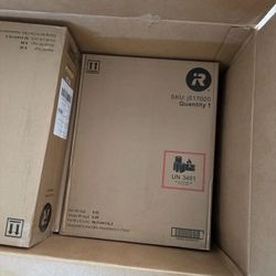 New iRobot Roomba j517020 Combo j5 Robot Vacuum And Mop With Smart Mapping
