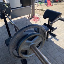 BENCH PRESS with OLYMPIC Bar & 140 Lbs of Weights