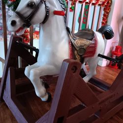 Jumping/rocking Kids Horse 