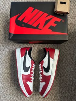 (Worn 2/Clean) 🧼 Nike Air Jordan 1 OG “Chicago Low” size 10❤️‍🔥