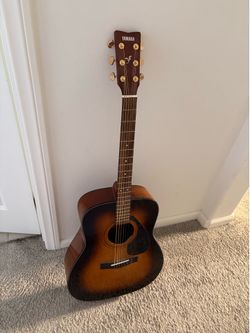 Yamaha acoustic guitar