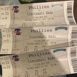 3 Phillies Tickets 75$ 100 Level !!!  8-25 Vs Reds 