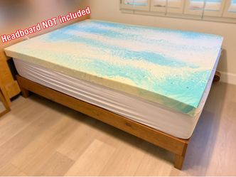 Full size memory foam mattress topper