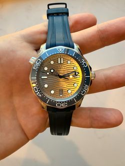 Omega Seamaster Steel/Blue Rubber 42mm (Box & Papers)