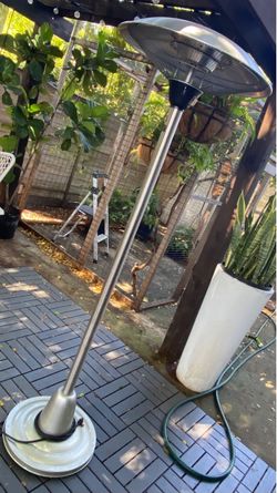 PATIO/ OUTDOOR HEATER