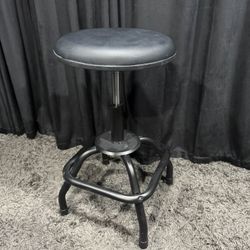 Koda Ultra Cushioned Pneumatic Shop Adjustable Stool, Home, Garage or Workshop