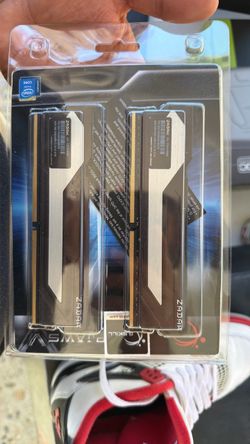Zadak 2x8gb Stick of Ram