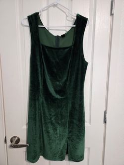 Emerald Green Velvet Sleeveless Dress – Size 1X