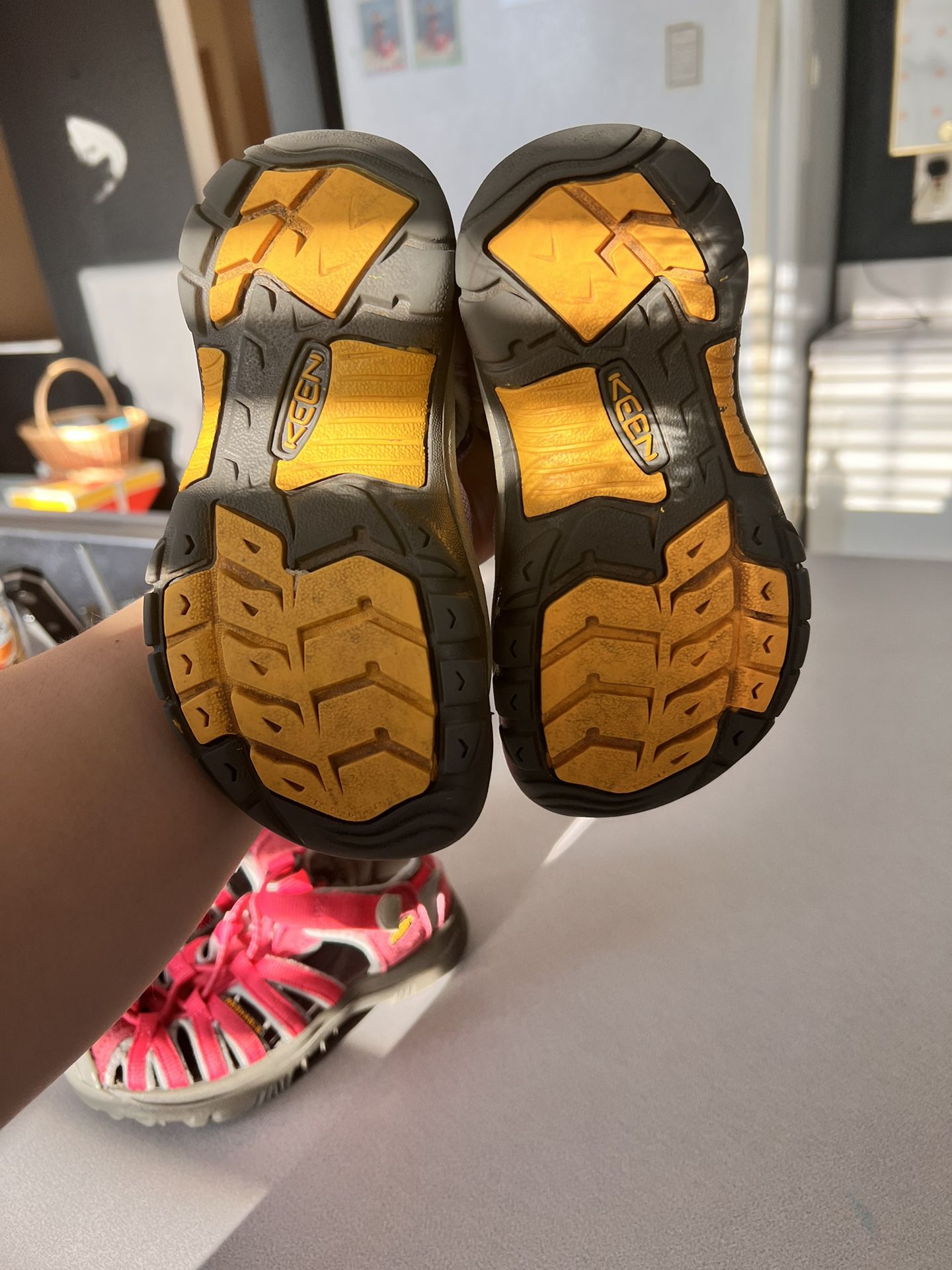 Keen Hiker Sandals For Girl (Toddler) Size 11c 