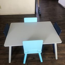 Little Table For Toddlers 