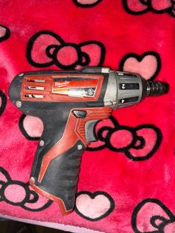 Milwaukee M12 12V Cordless 1/4 in. Hex Screwdriver