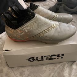 Glitches Soccer Cleats Size 10