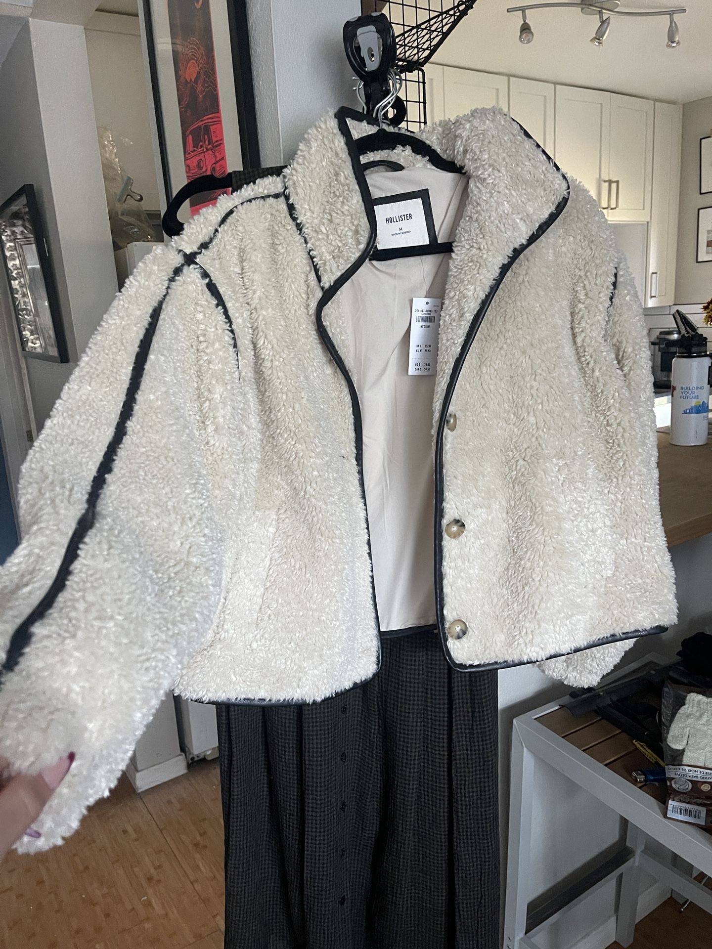 Hollister Sherpa Jacket NWT