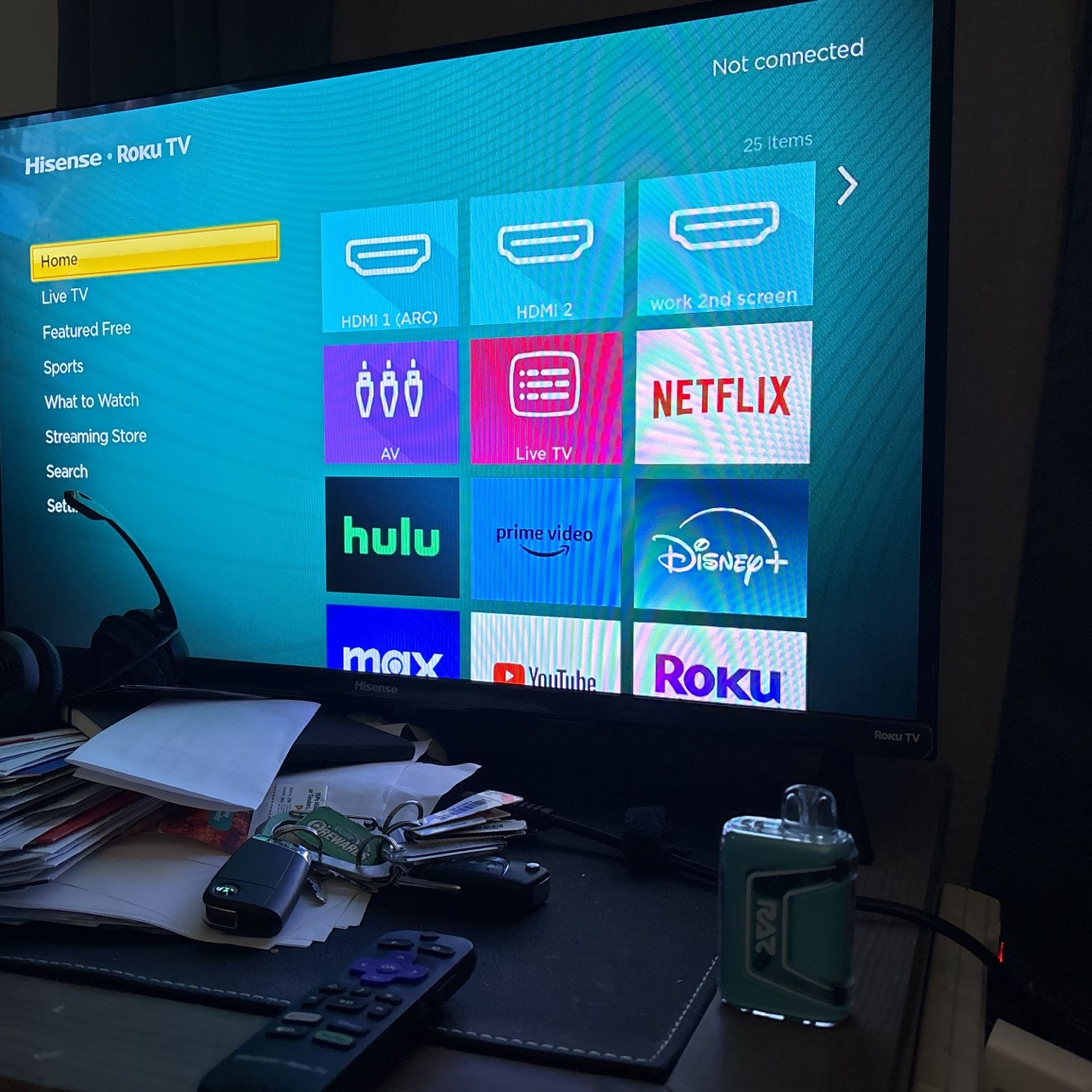 32in Hisense Roku TV