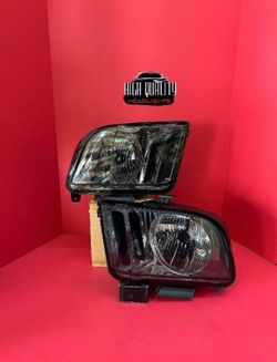 Ford Mustang 2005-2009 headlights