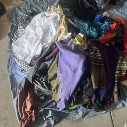 70 Women Blouse Bag 30 Dlrs