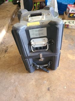 Defibrillator