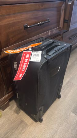 Rockland 19" carry-on (Style F102)