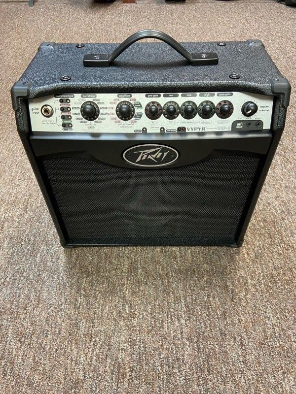 Pevy Vyper 1 Guitar And Bass Amplifier 