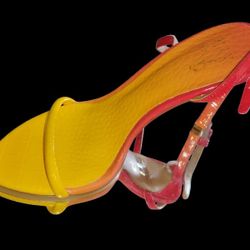 Size 6 Women's Strapy Summer Heels