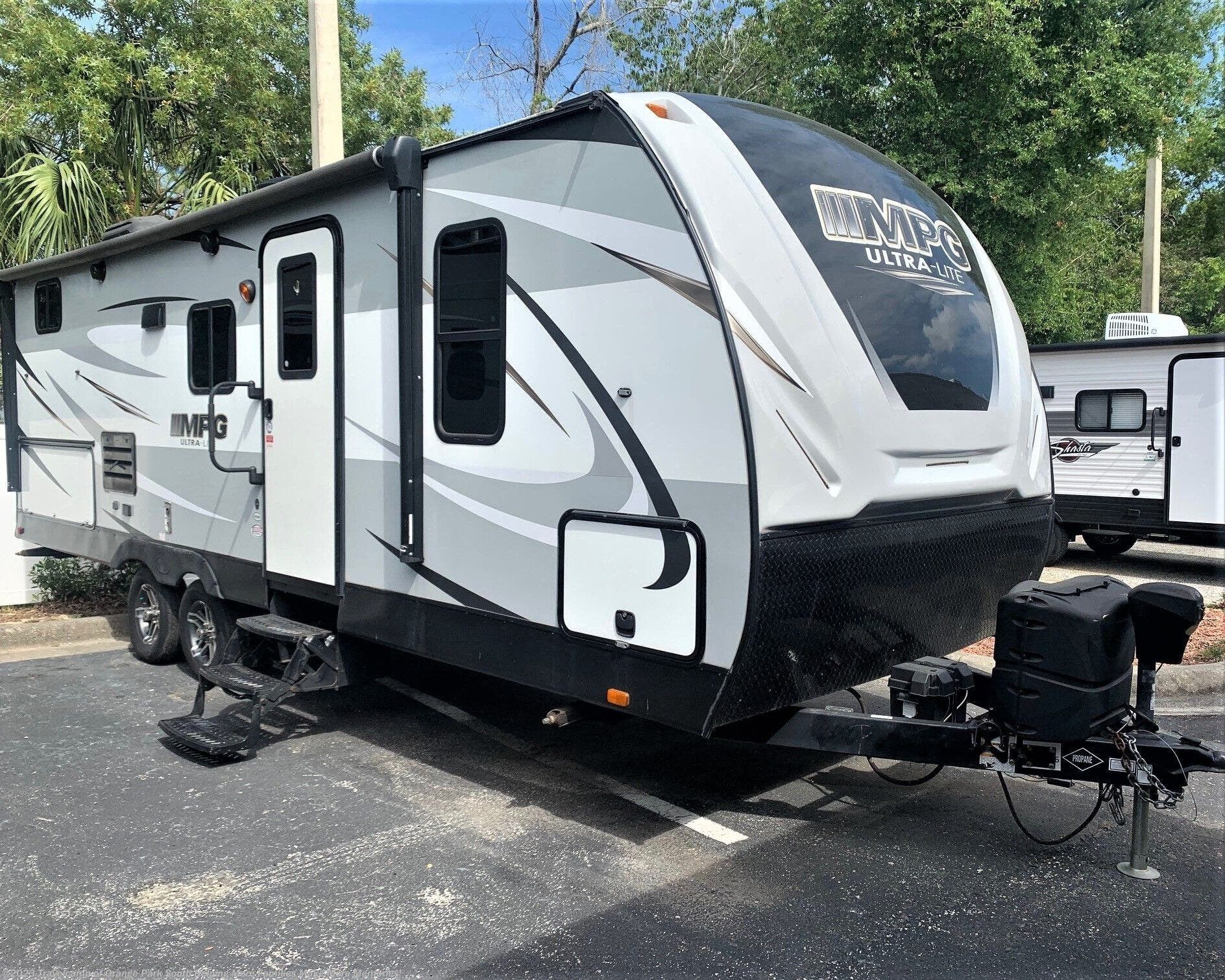 2019 MPG Ultra Lite 2400BH