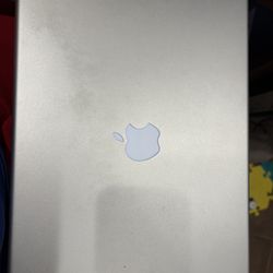 Apple PowerBook G4 A1106 15” Aluminum Body Circa 2005