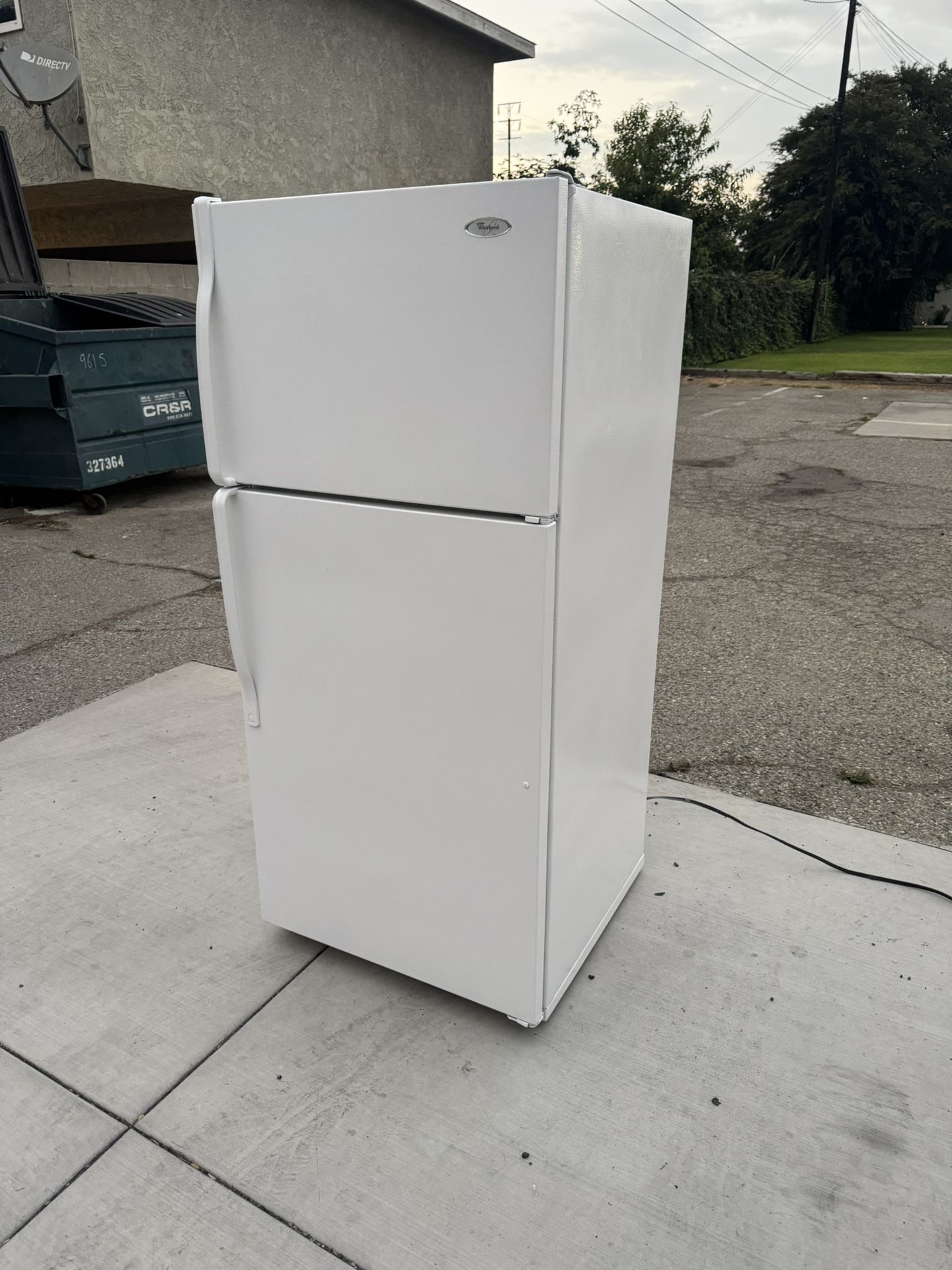 Refrigerator