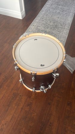 New PDP by DW Floor Tom Drum with hardware - maple -