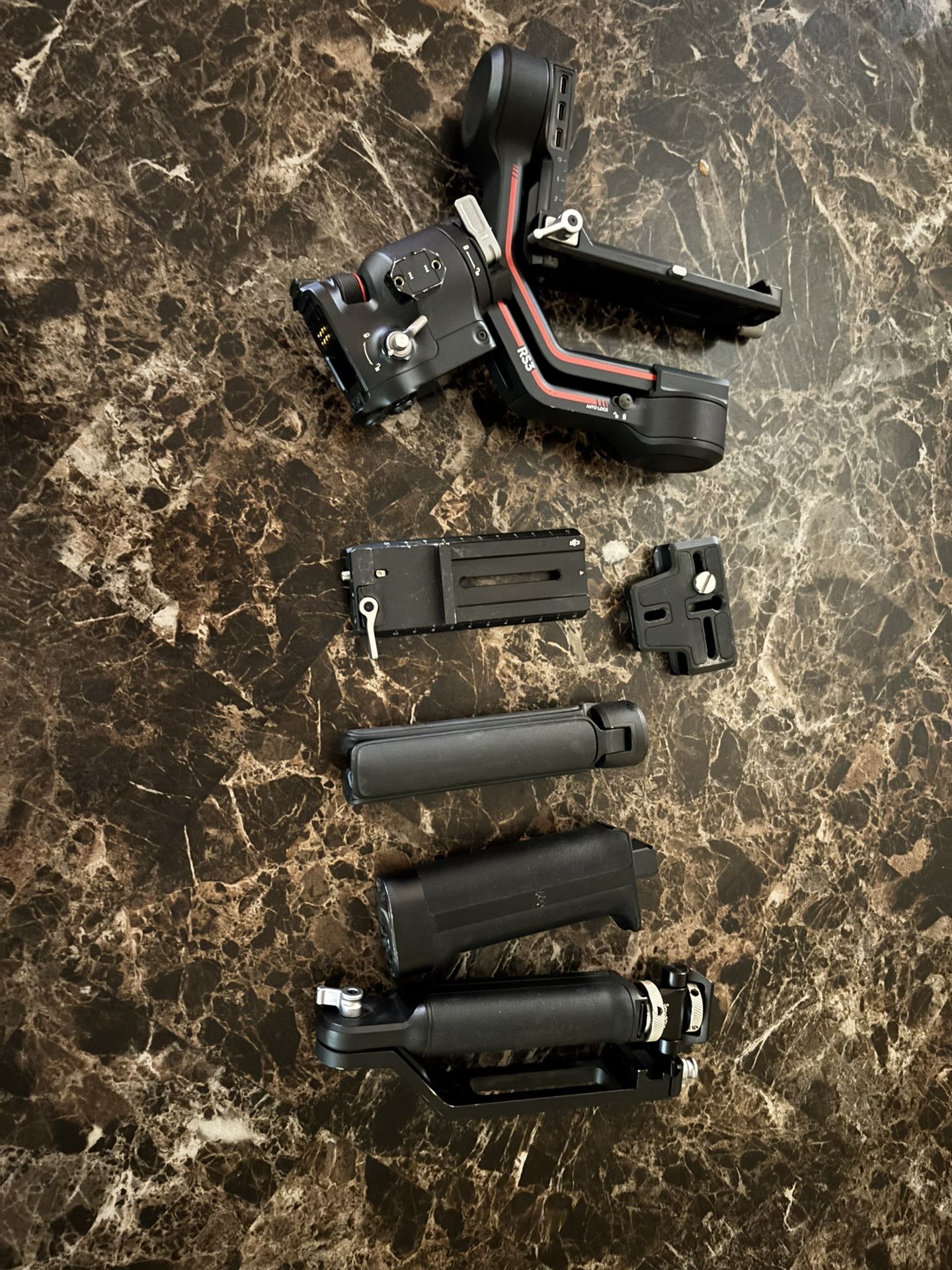 DJI - RS 3 3-Axis Gimbal Stabilizer [Dji Rs3] [Ronin]