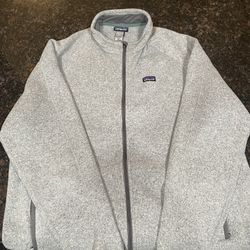 XXL Full Zip Patagonia Sweater. 