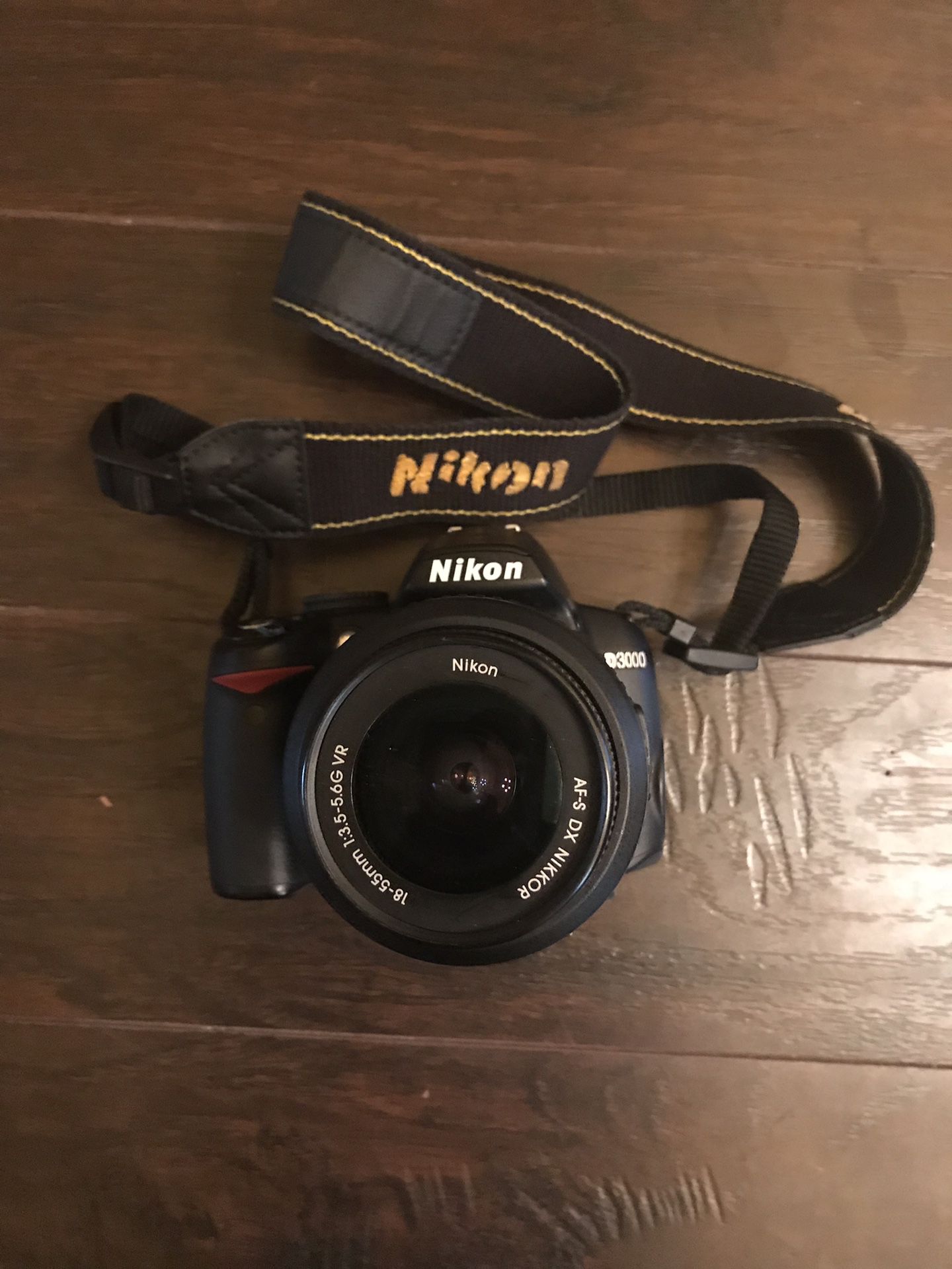 Nikon D3000 Camera Bundle‼️📸📸