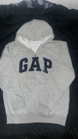 GAP shorts and zip up sweater