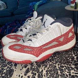 Jordan 11 Retro Low IE
