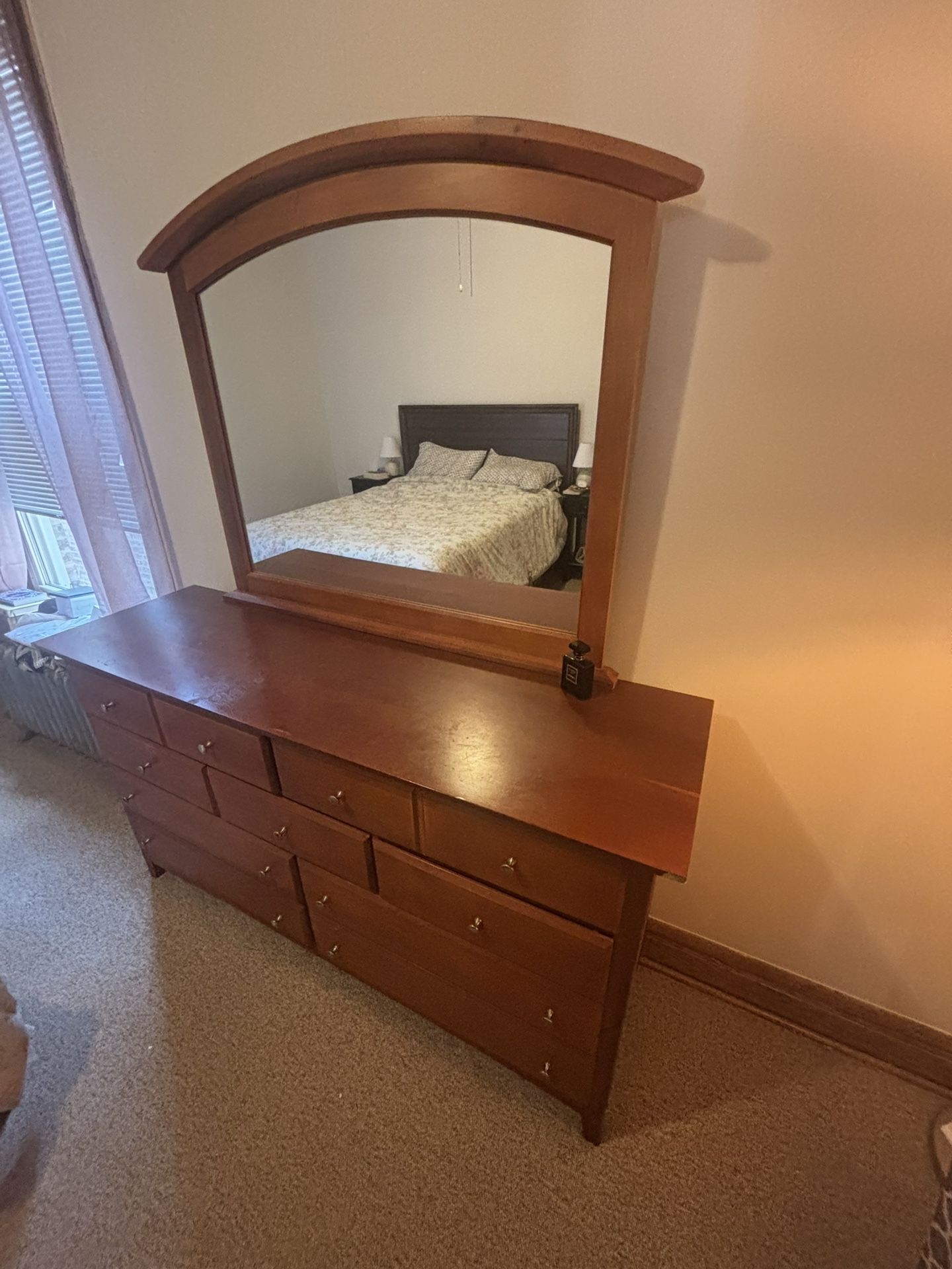 Bassett Solid Wood Dresser with Mirror