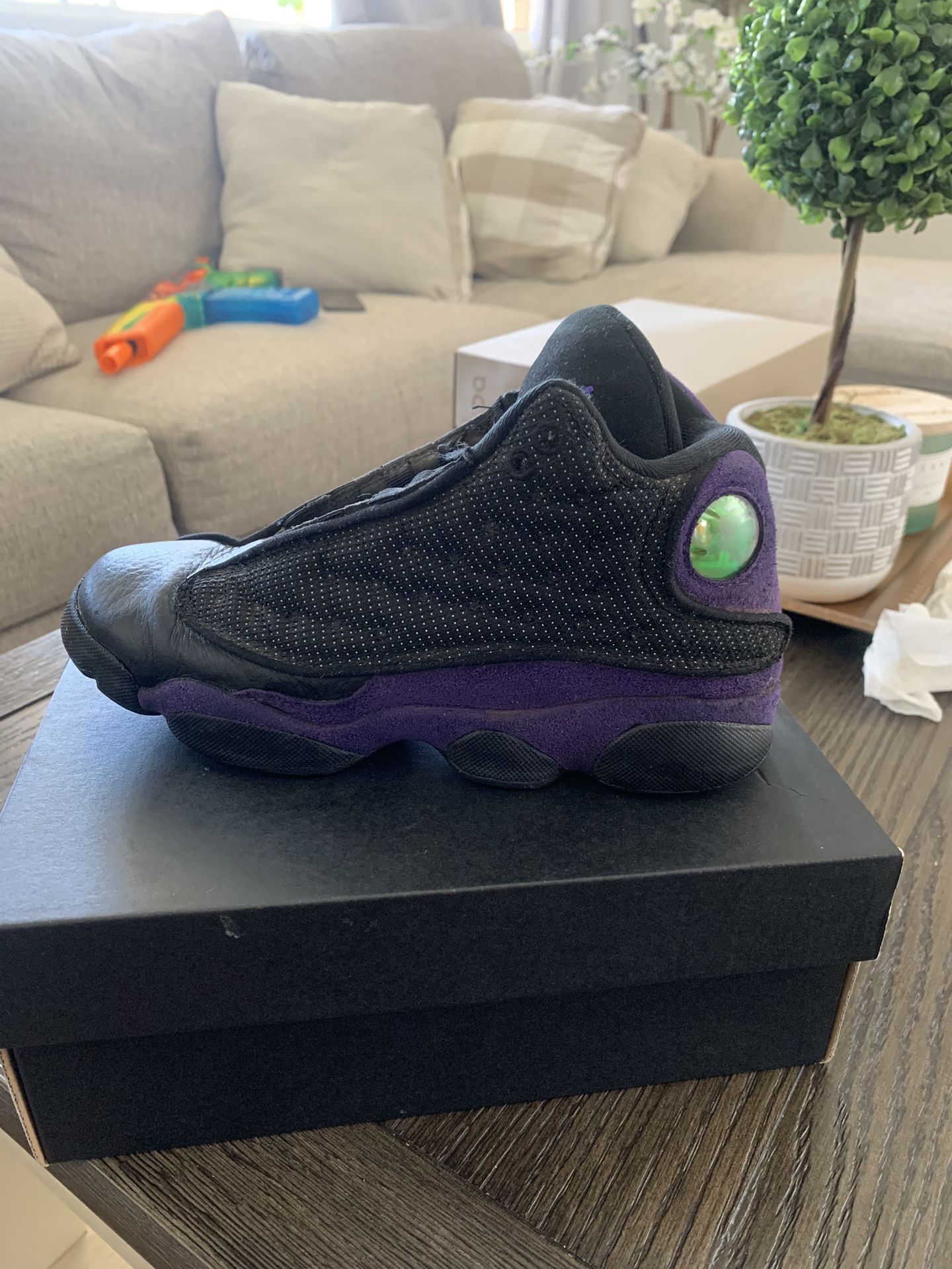 Youth Jordan 13 Limited Edition Purple Court