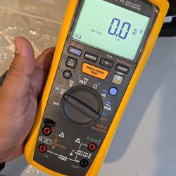 Fluke multimeter