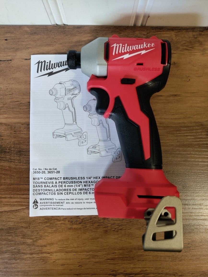 M18 Milwaukee Lithium-Ion Brushless Cordless 1/4 in. Compact Impact Driver (Tool Only)