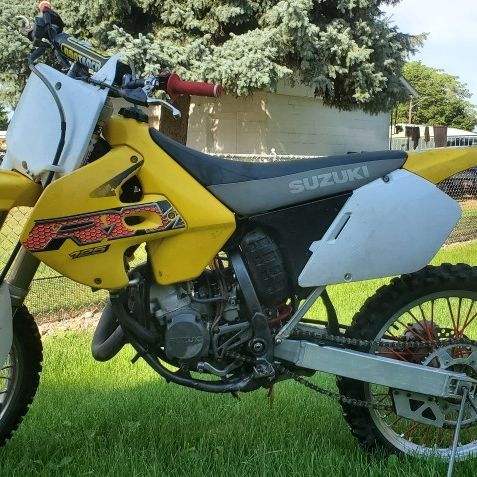 2000 Suzuki RM125