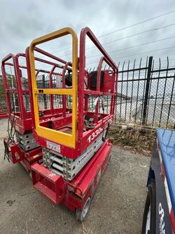 MEC 13’ scissor lift