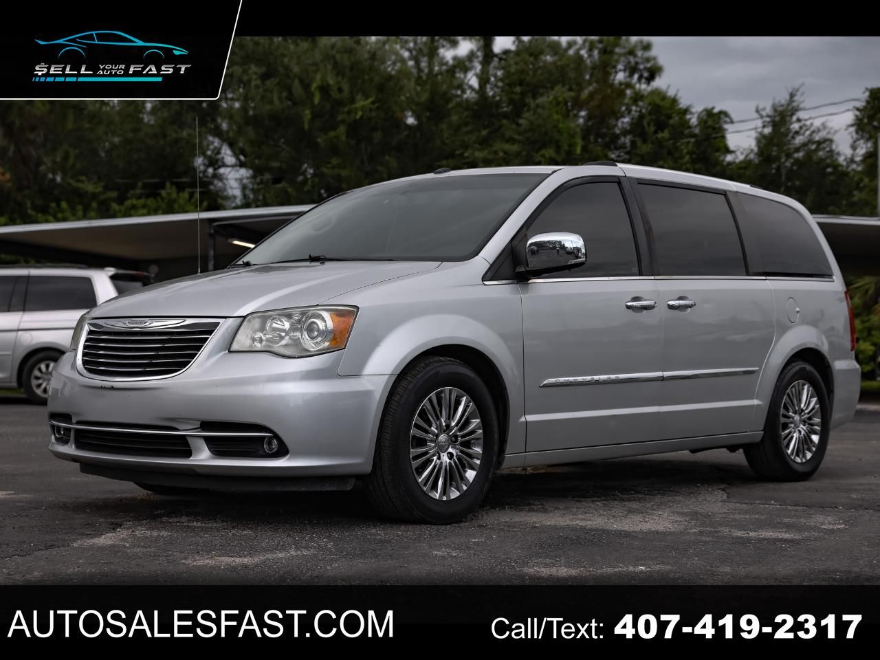 2011 Chrysler Town & Country