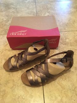 Dansko vivian deals pewter