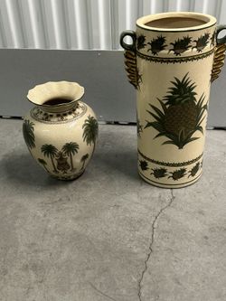 Palm Tree Vases(2) Home Decor-ASKING!$45
