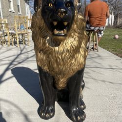 Lion statue