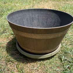 Large Outdoor Planter 