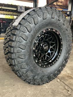 Rines 17 en llanta 37 Toyo para Silverado y Sierra 🔥